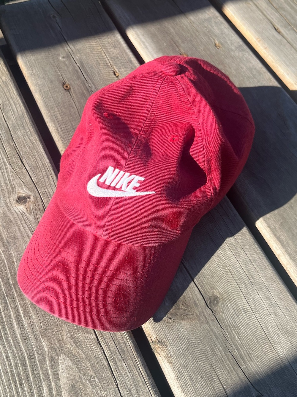 Nike Crimson Cap